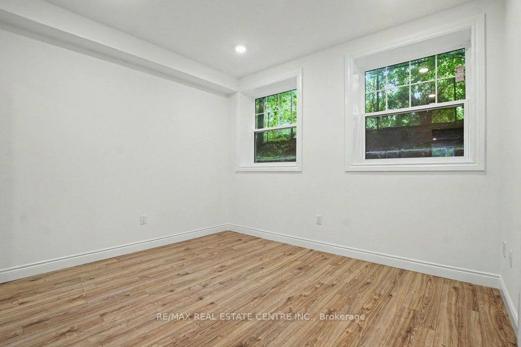 112 Union Street E, Unit B105 thumbnail 13