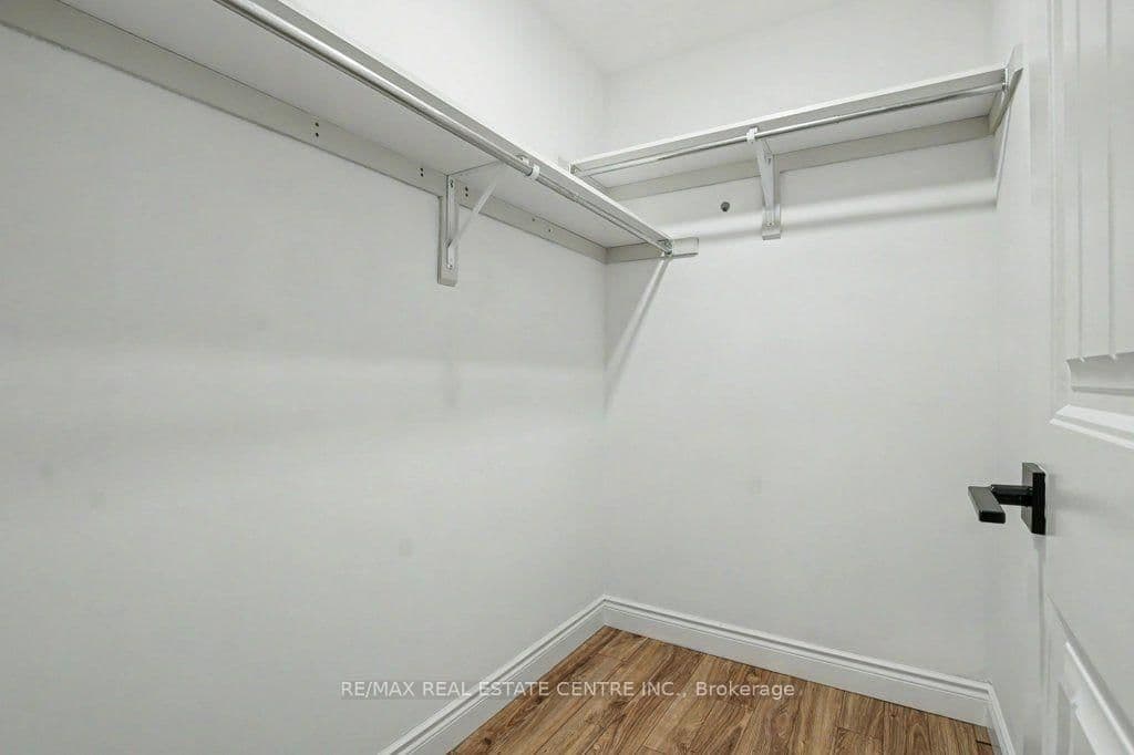 112 Union Street E, Unit B105 thumbnail 17