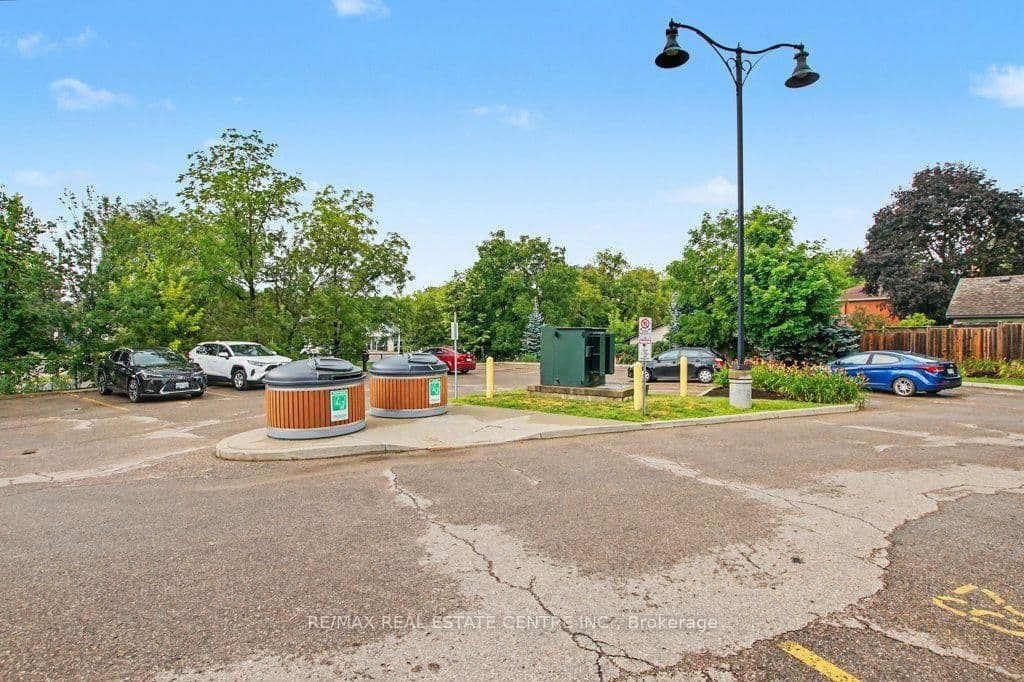 112 Union Street E, Unit B105 thumbnail 19