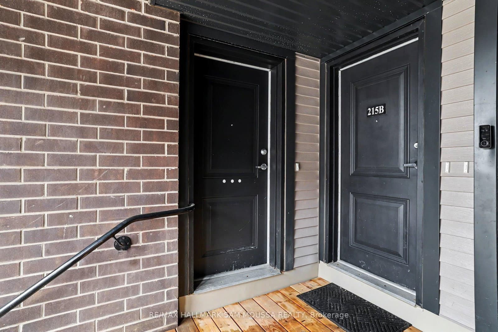 215 Eldorado Private, Unit A thumbnail 4