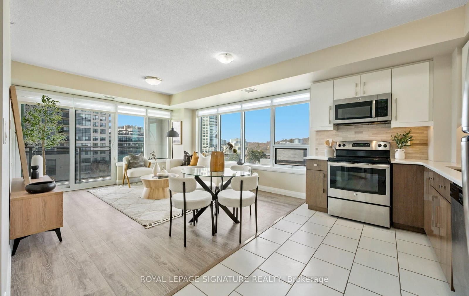 53 Arthur Street S, Unit 706 thumbnail 5