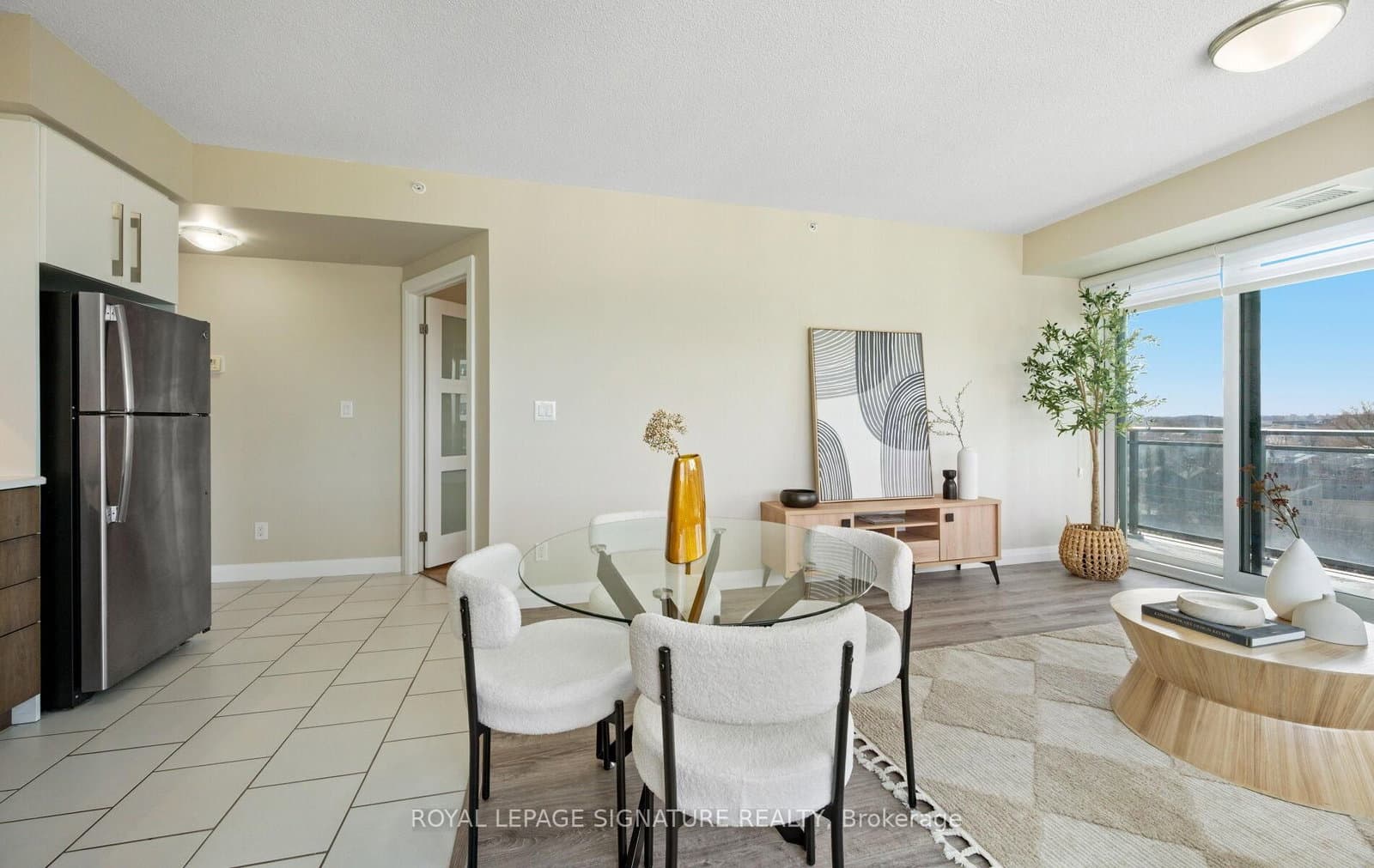 53 Arthur Street S, Unit 706 thumbnail 9