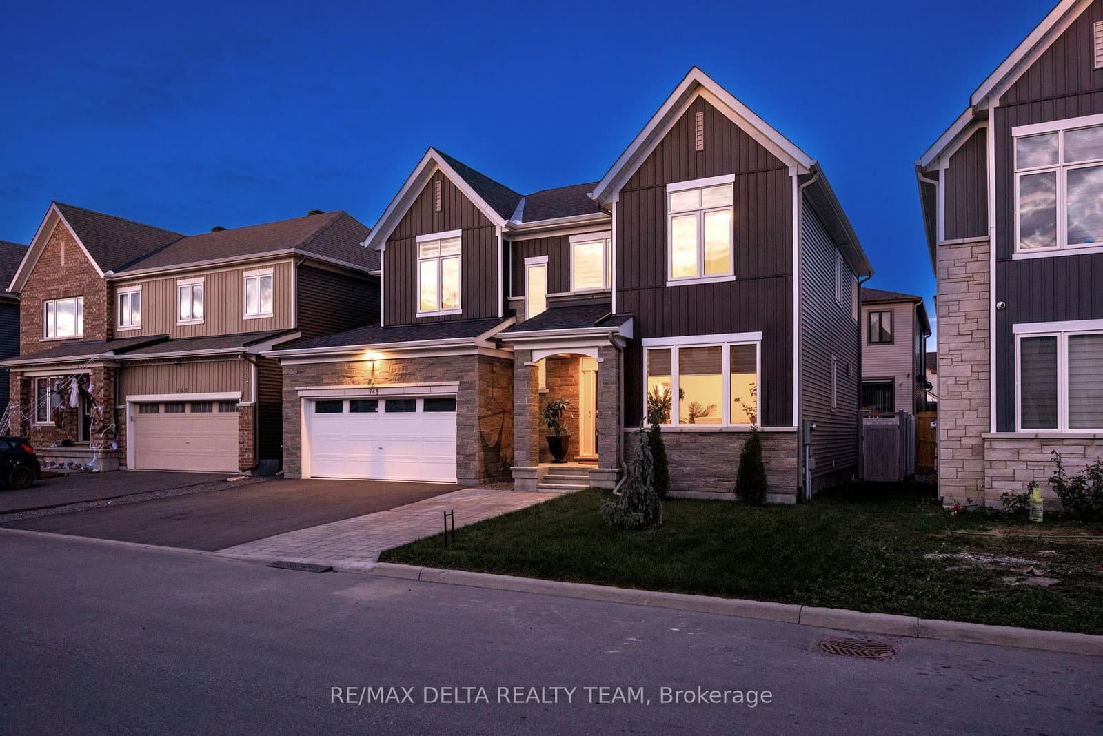 748 Vennecy Terrace thumbnail 3