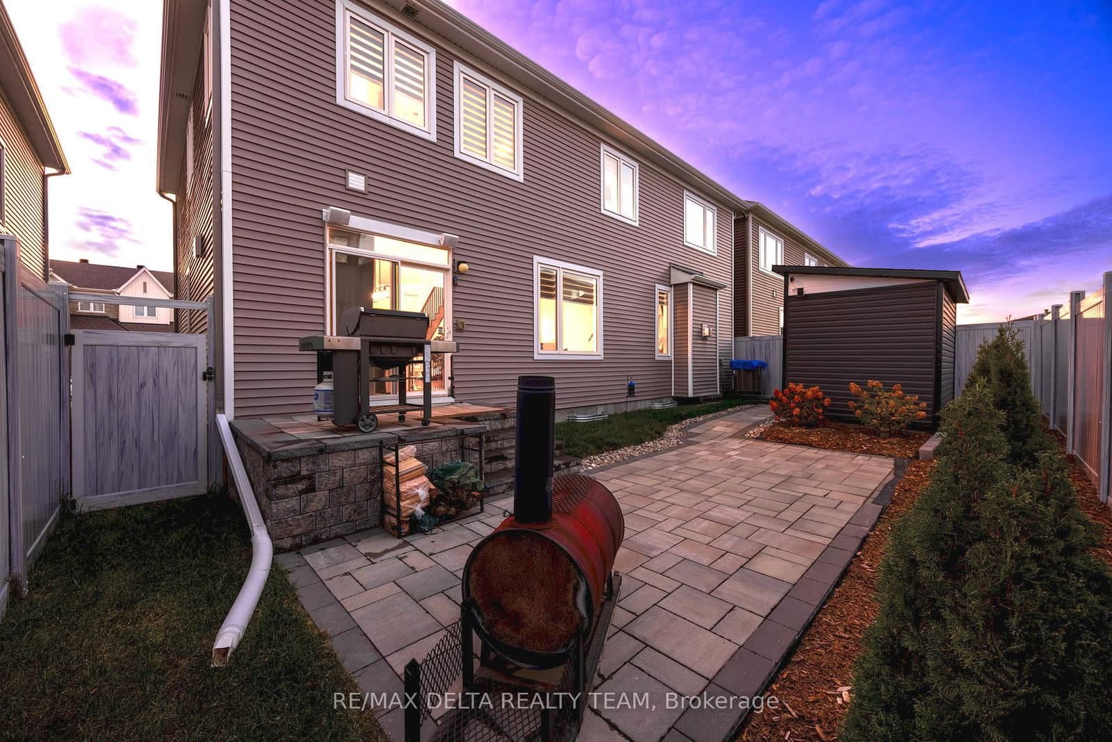 748 Vennecy Terrace thumbnail 40