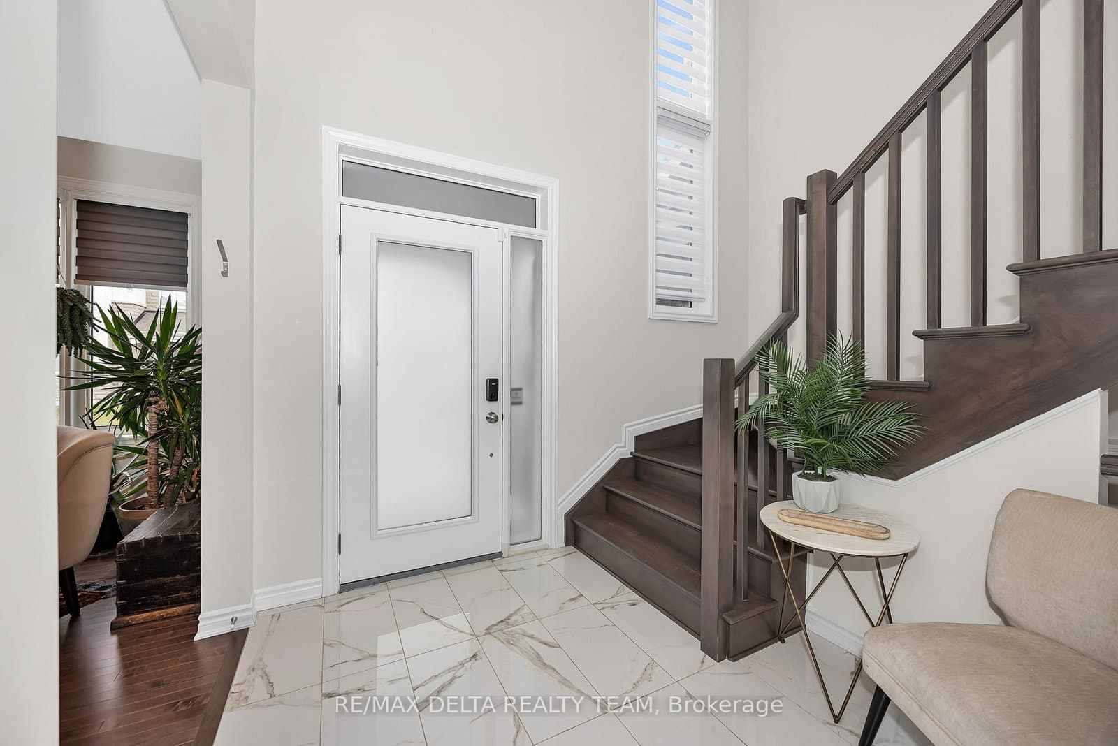 748 Vennecy Terrace thumbnail 5