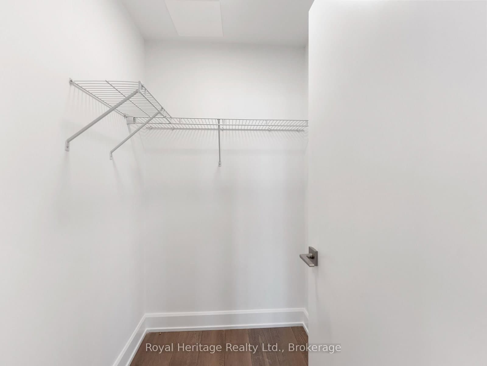 195 Hunter Street E, Unit 407 thumbnail 20