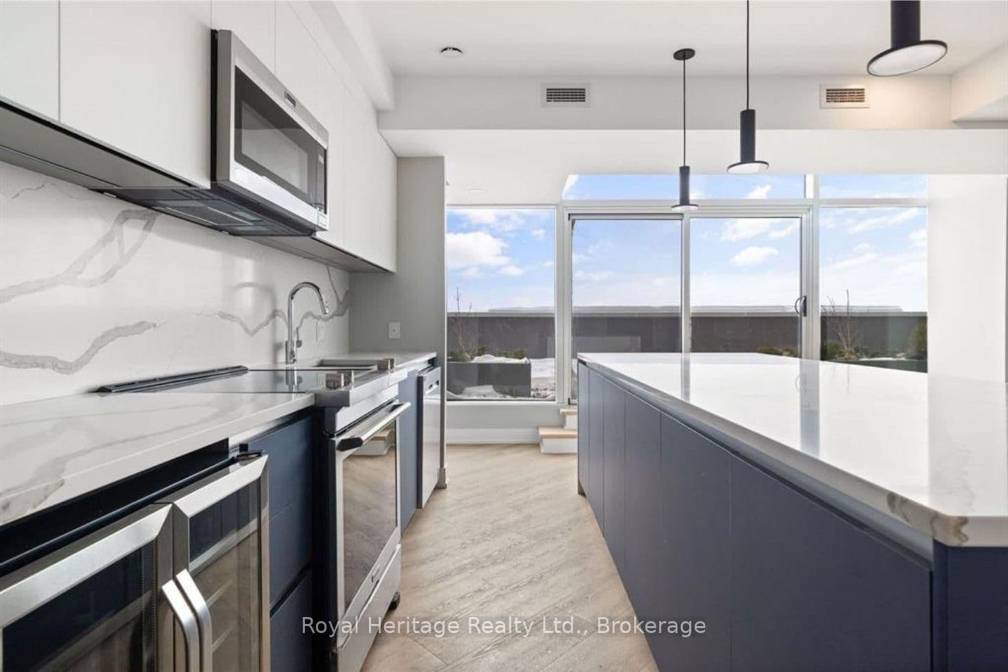 195 Hunter Street E, Unit 407 thumbnail 33