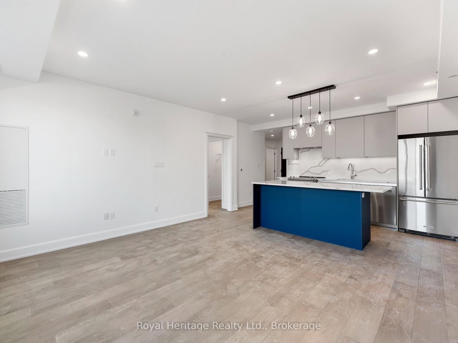 195 Hunter Street E, Unit 407 thumbnail 7
