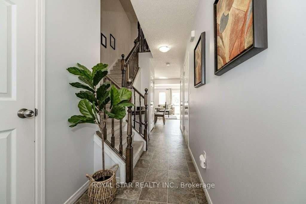 7 Upper Mercer Street, Unit B8 thumbnail 5