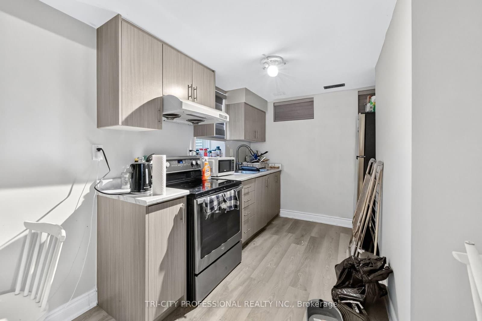 28 Bowery Road thumbnail 45