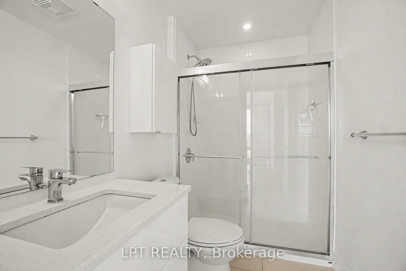88 Richmond Road, Unit 512 thumbnail 17