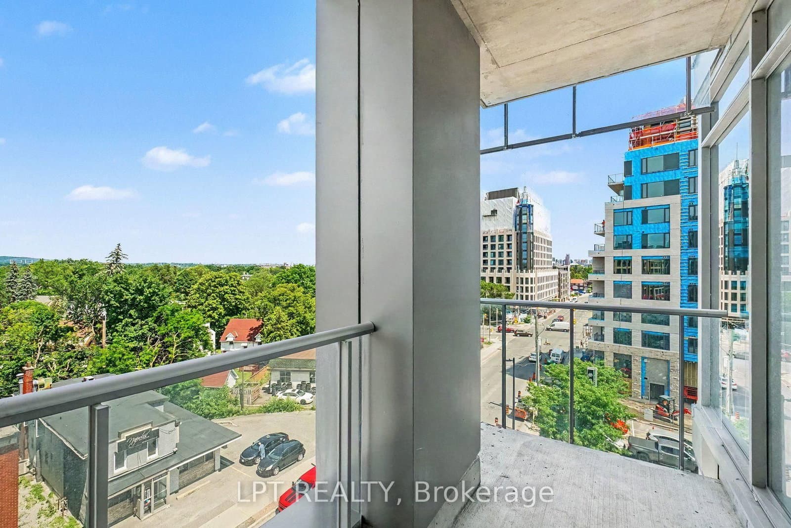 88 Richmond Road, Unit 512 thumbnail 3