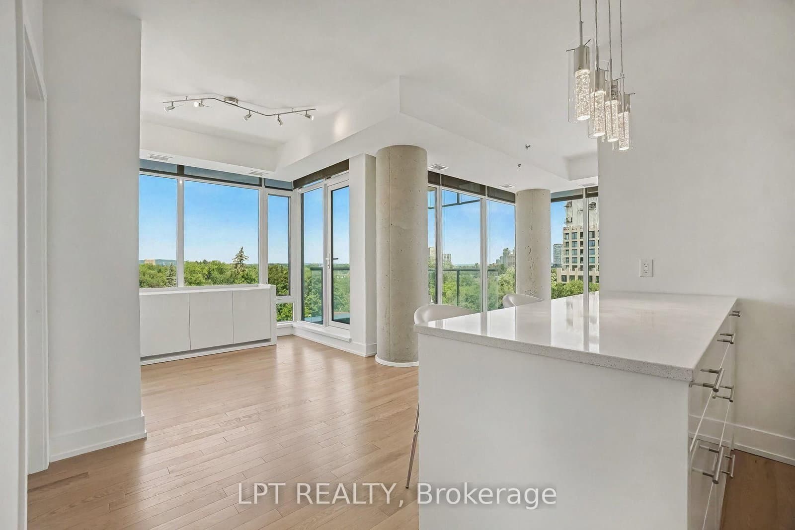 88 Richmond Road, Unit 512 thumbnail 8