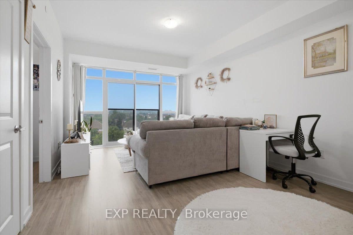 450 Dundas Street E, Unit 603 thumbnail 6