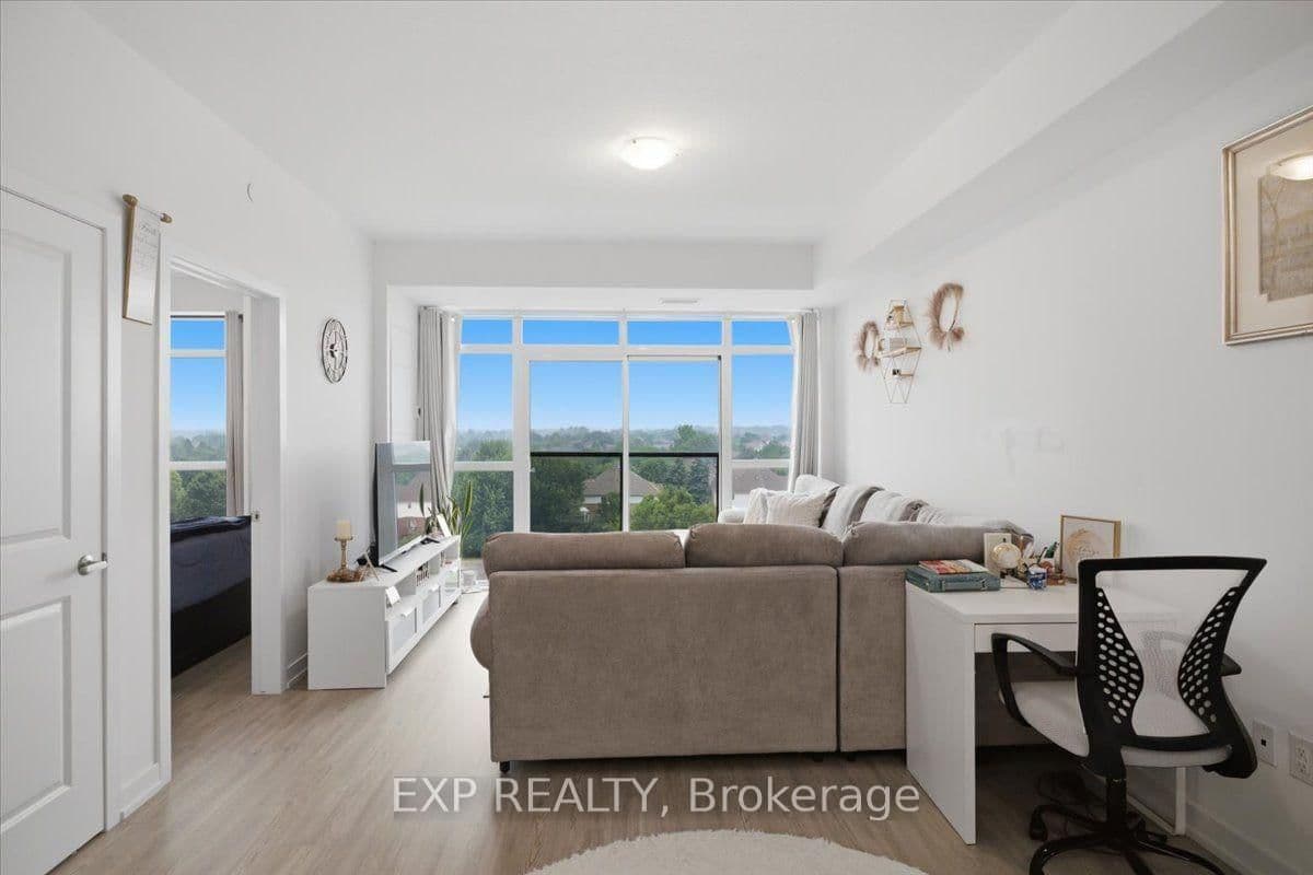 450 Dundas Street E, Unit 603 thumbnail 7