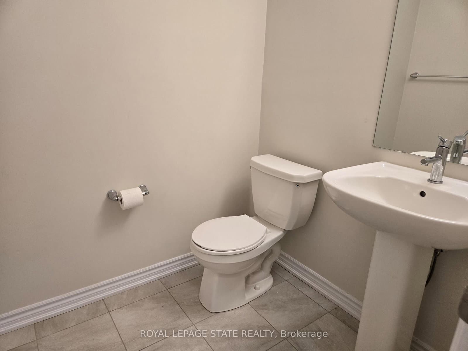 395 Barker Parkway thumbnail 11