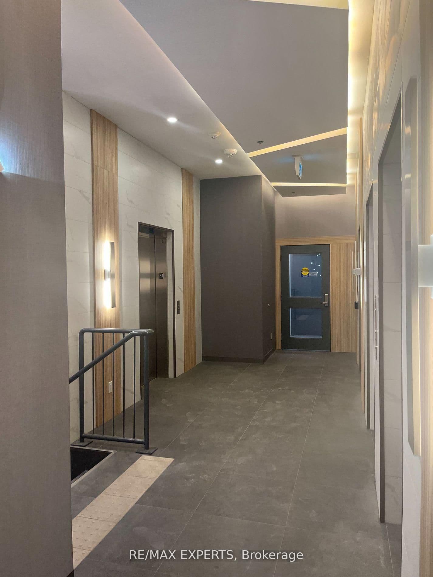 60 Frederick Street E, Unit 3403 thumbnail 3
