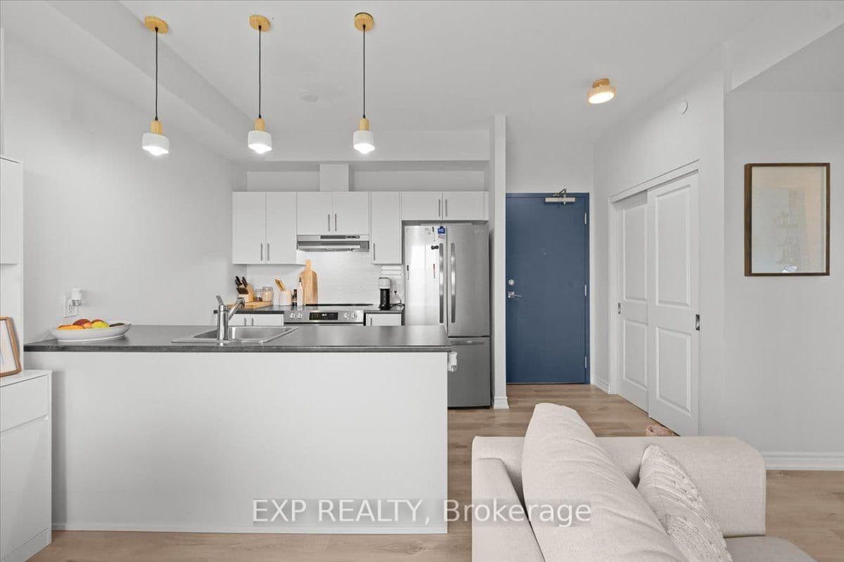 397 Codd's Road, Unit 613 thumbnail 11