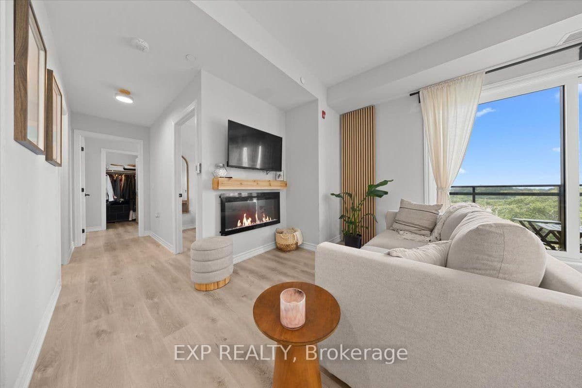 397 Codd's Road, Unit 613 thumbnail 6