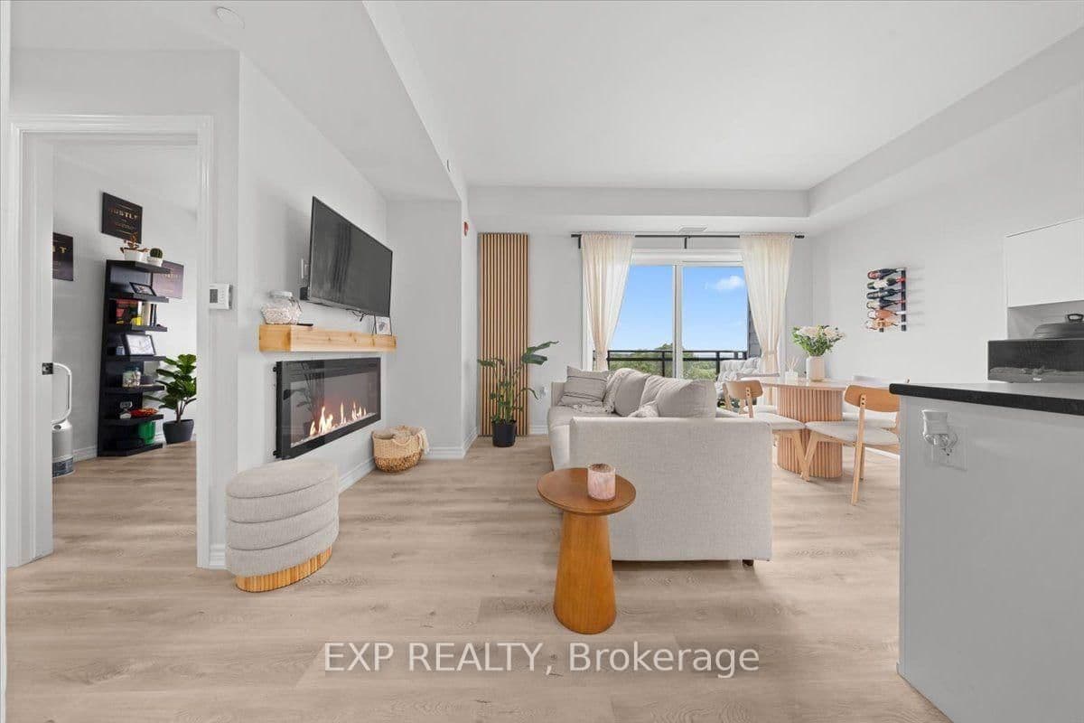 397 Codd's Road, Unit 613 thumbnail 7