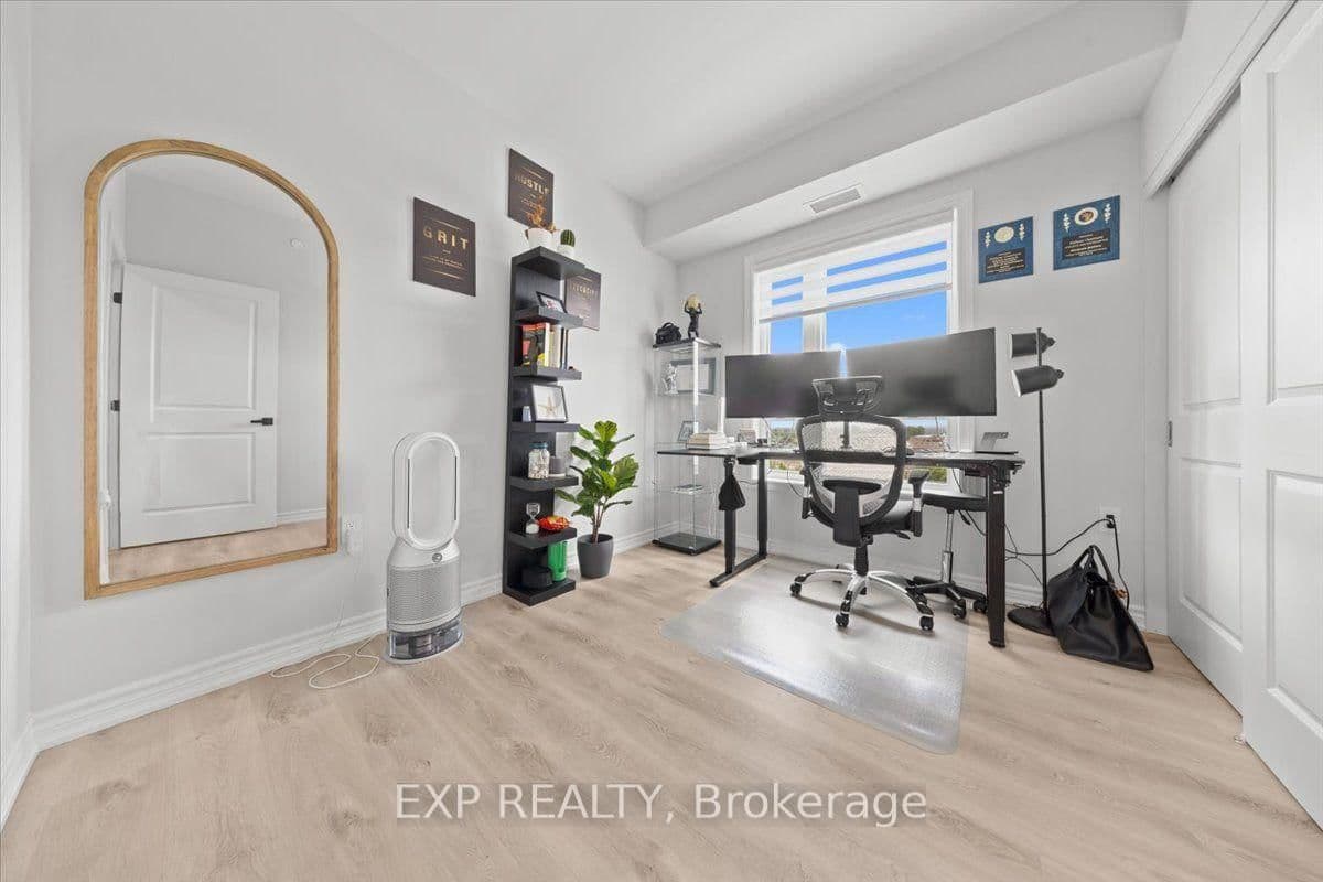 397 Codd's Road, Unit 613 thumbnail 9