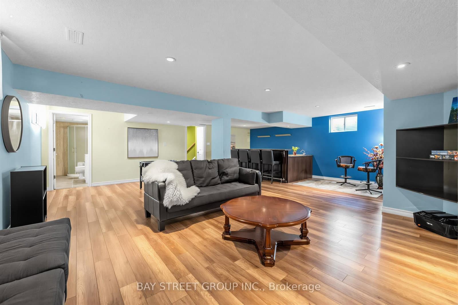 63 Dubrick Crescent thumbnail 32
