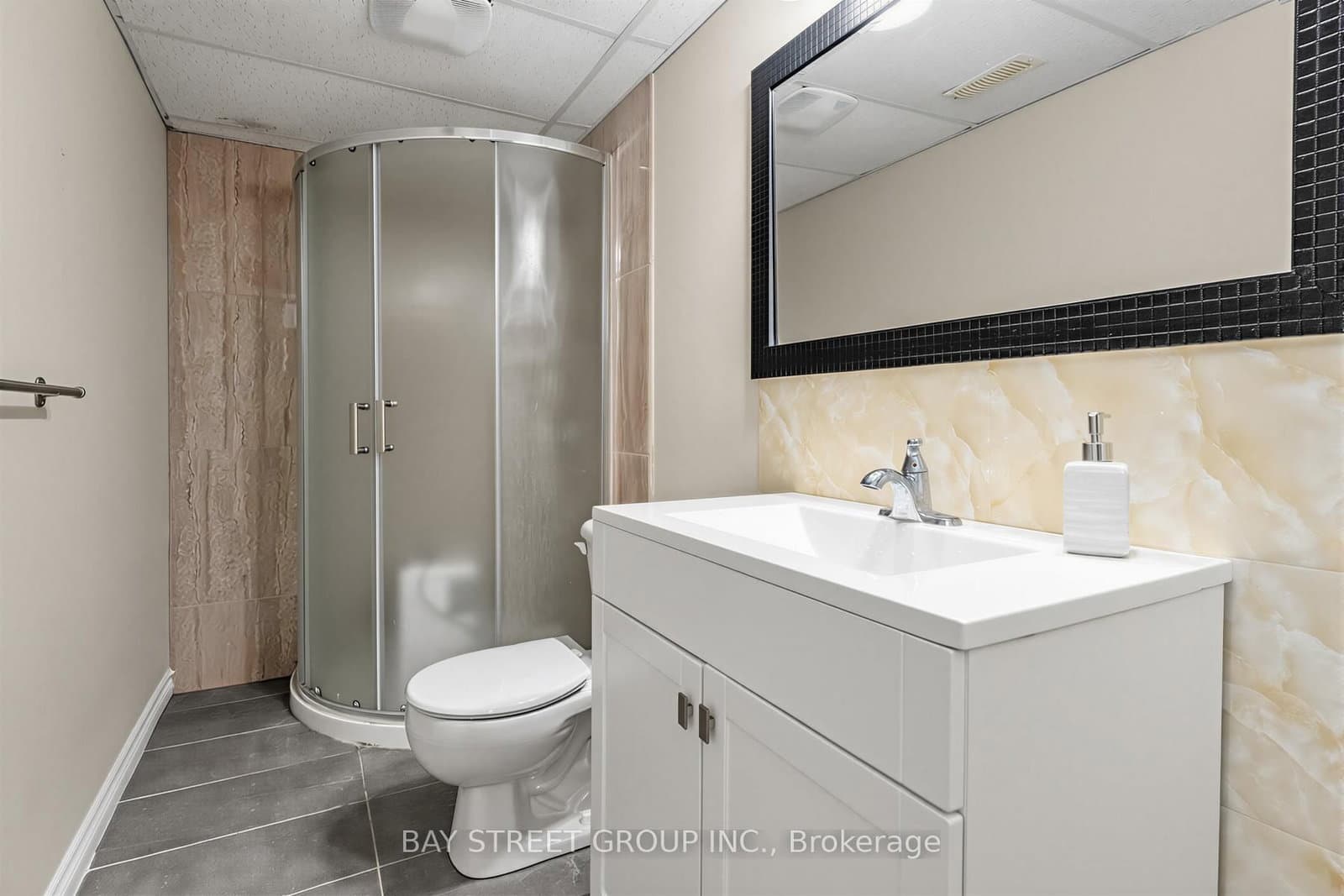 63 Dubrick Crescent thumbnail 37