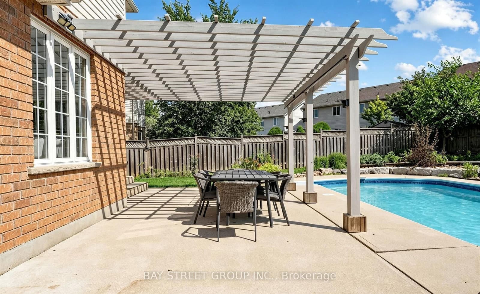 63 Dubrick Crescent thumbnail 40