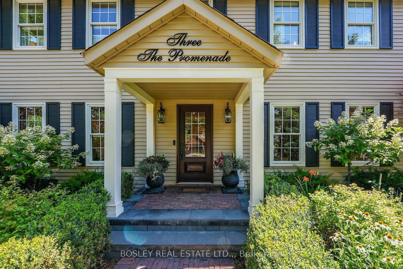 3 The Promenade - Image 1