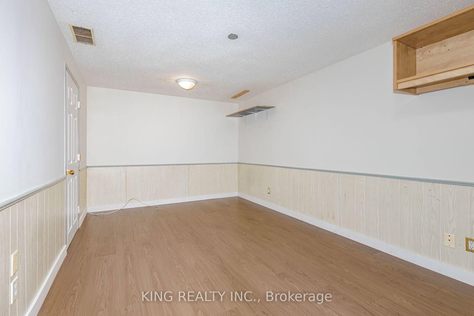 46 Cedarwoods Crescent, Unit 6 thumbnail 18