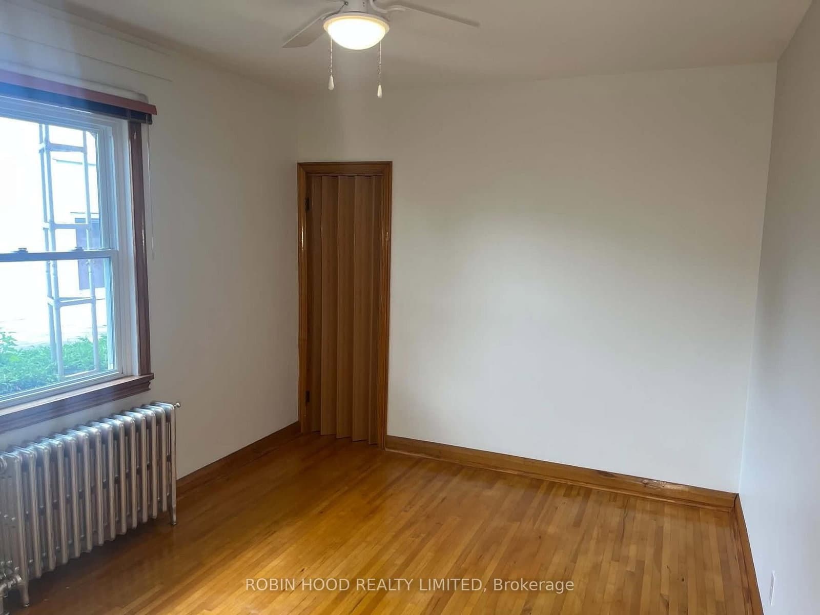 6 Kingsway Crescent, Unit 1 thumbnail 4