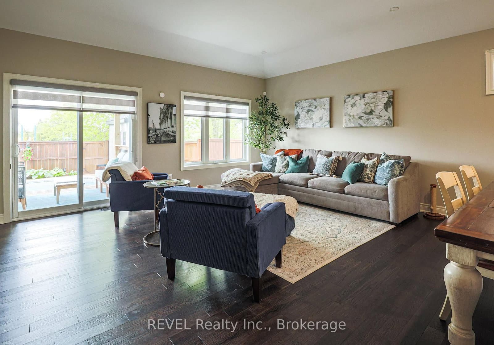 15 Willowbrook Drive thumbnail 17