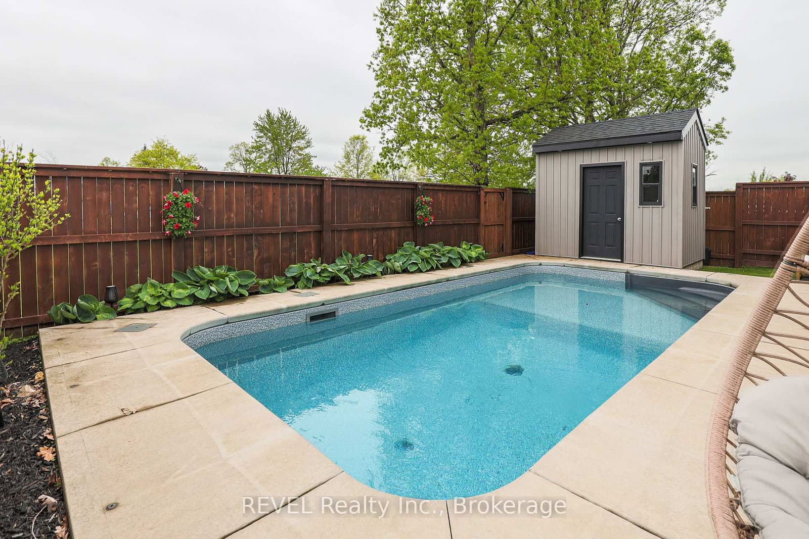 15 Willowbrook Drive thumbnail 9