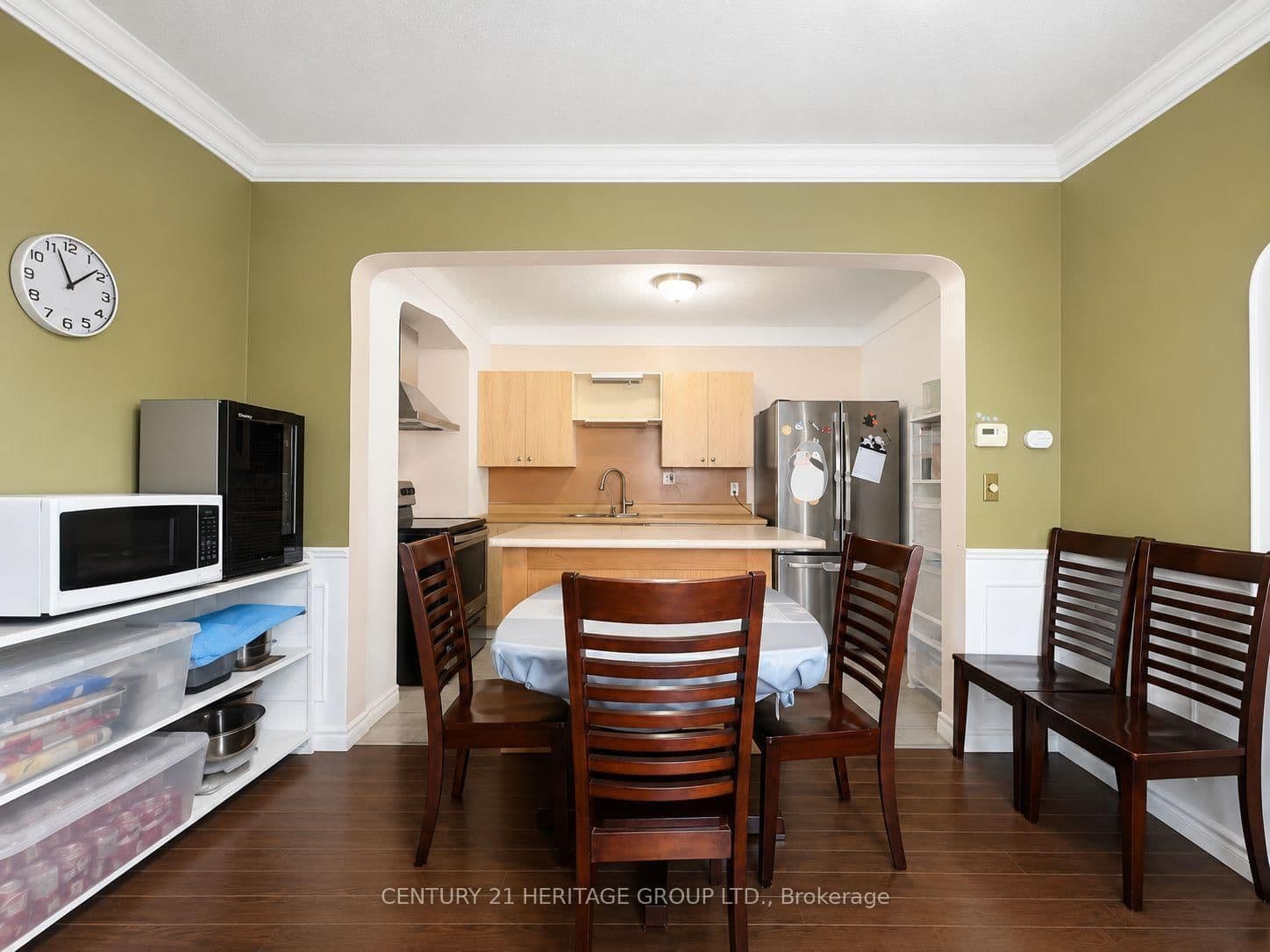 406 Jackson Street W thumbnail 3