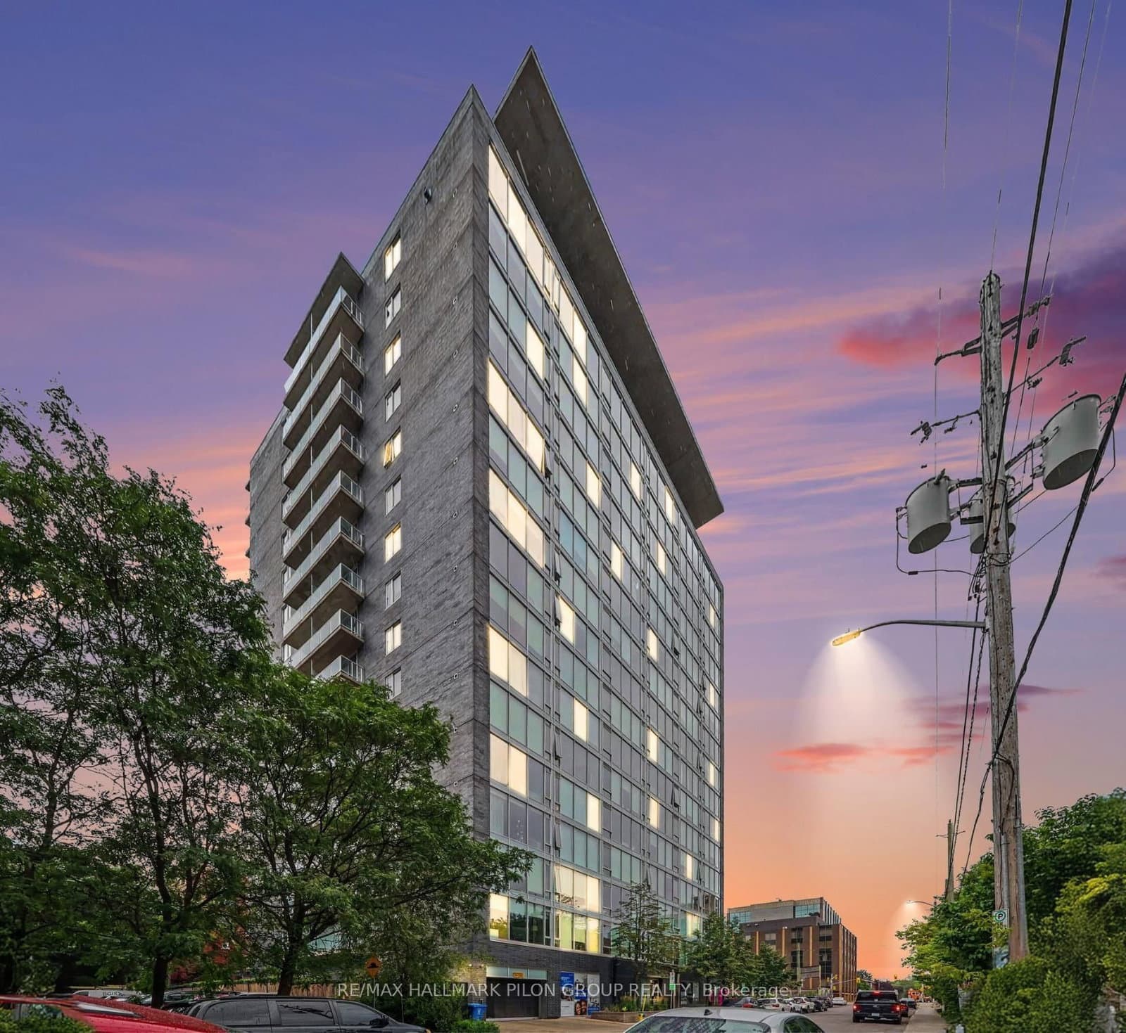 #1512 - 300 Lisgar Street