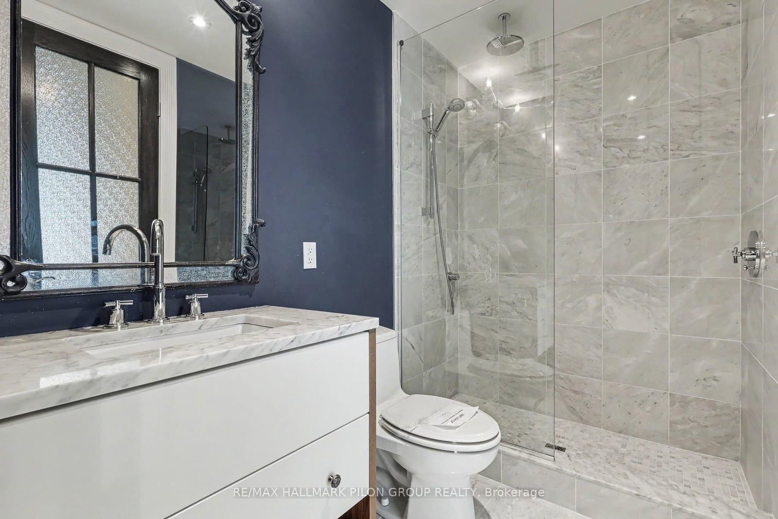 300 Lisgar Street, Unit 1512 thumbnail 14
