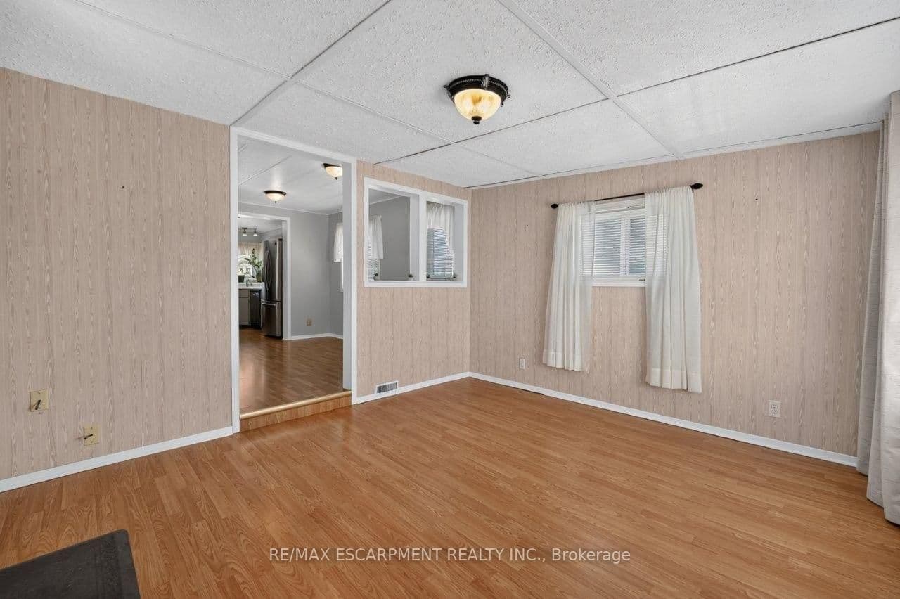 3033 Townline Road, Unit 317 thumbnail 12
