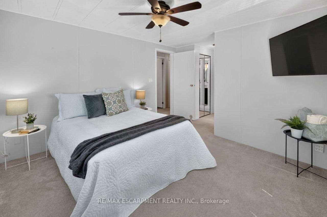 3033 Townline Road, Unit 317 thumbnail 13