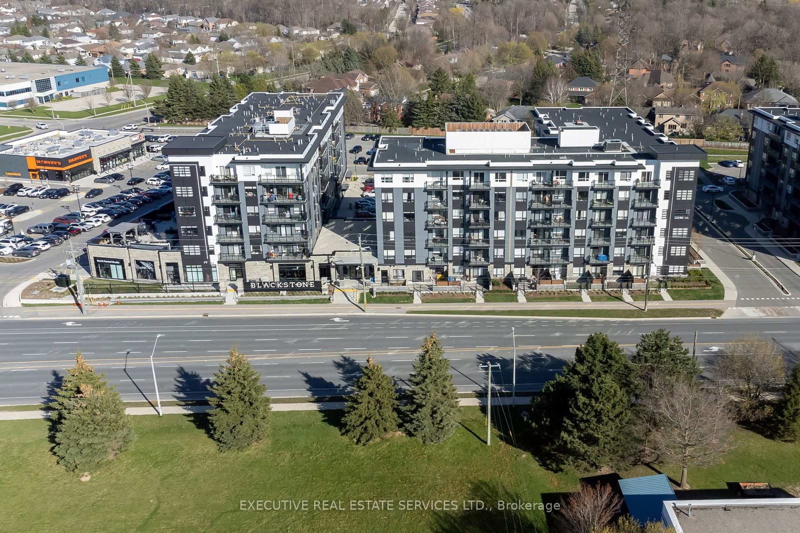 251 Northfield Drive E, Unit 322 thumbnail 2