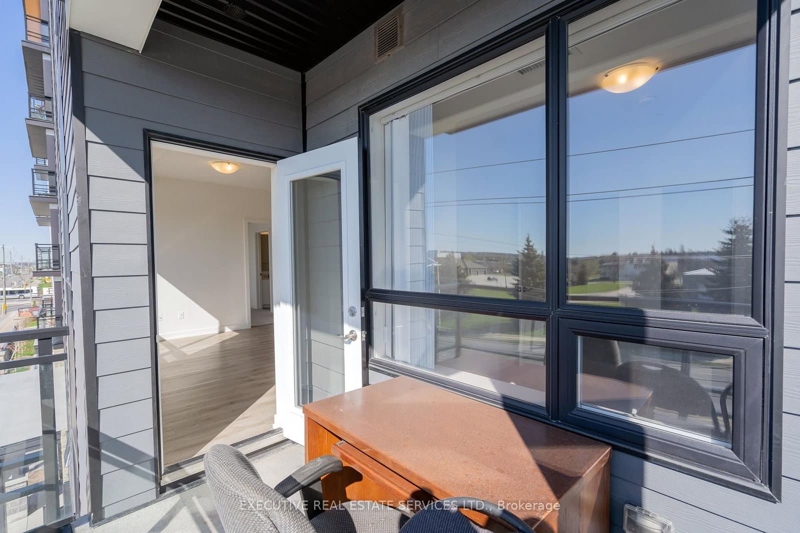 251 Northfield Drive E, Unit 322 thumbnail 29