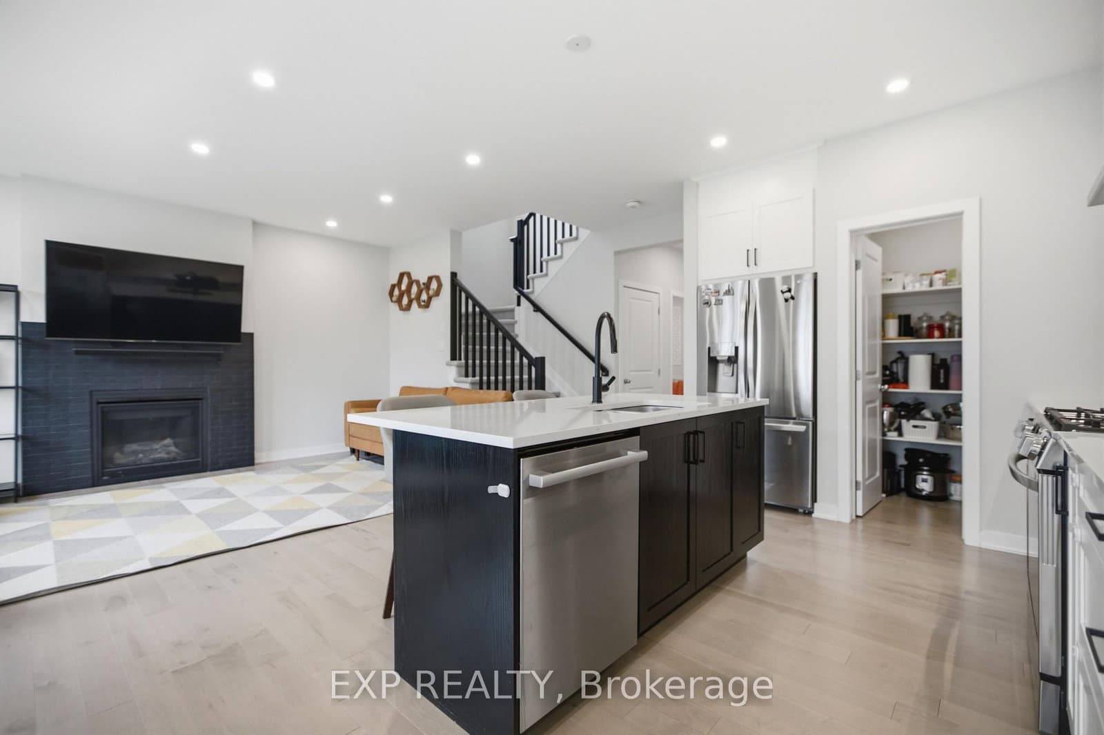 846 Sendero Way thumbnail 11
