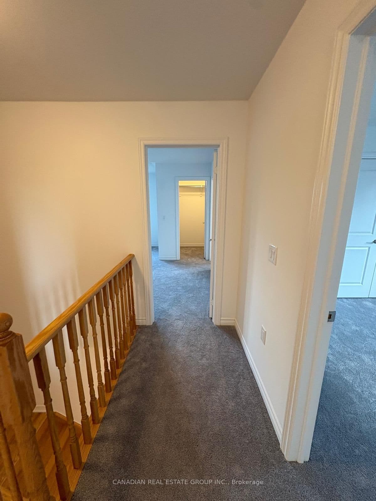 3 Doc Lougheed Avenue thumbnail 10