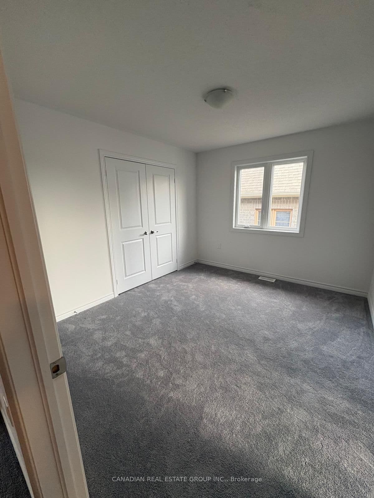 3 Doc Lougheed Avenue thumbnail 17