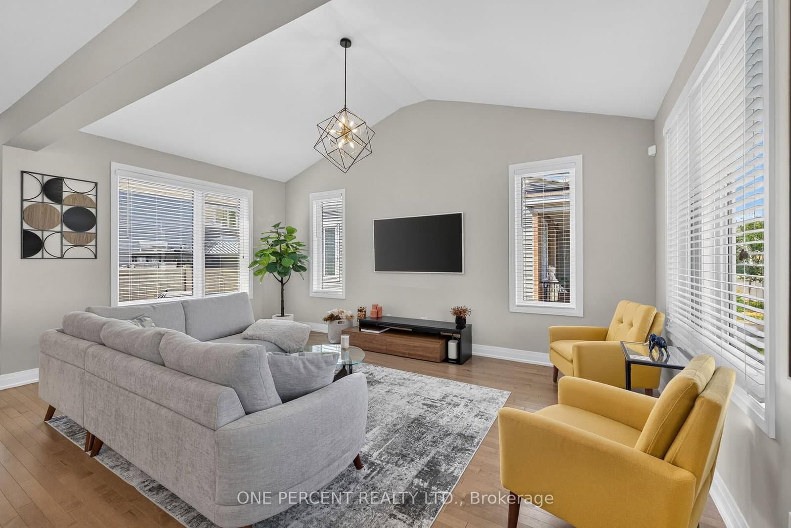 334 Lamarche Avenue thumbnail 11