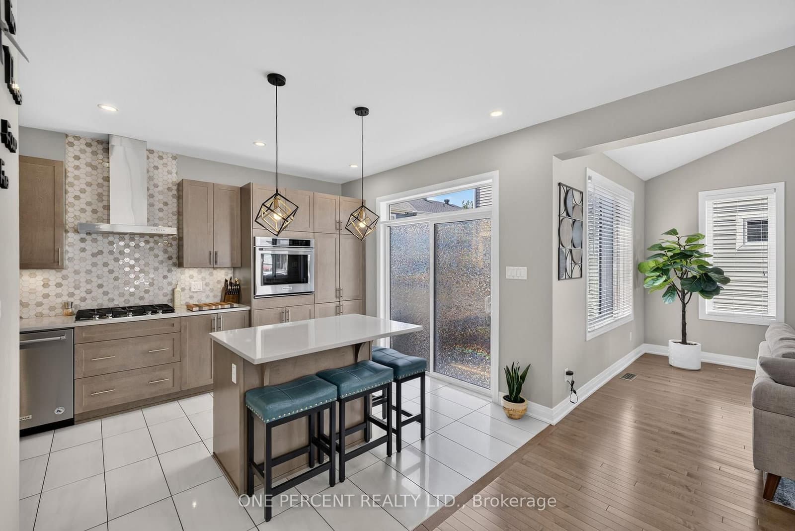 334 Lamarche Avenue thumbnail 18