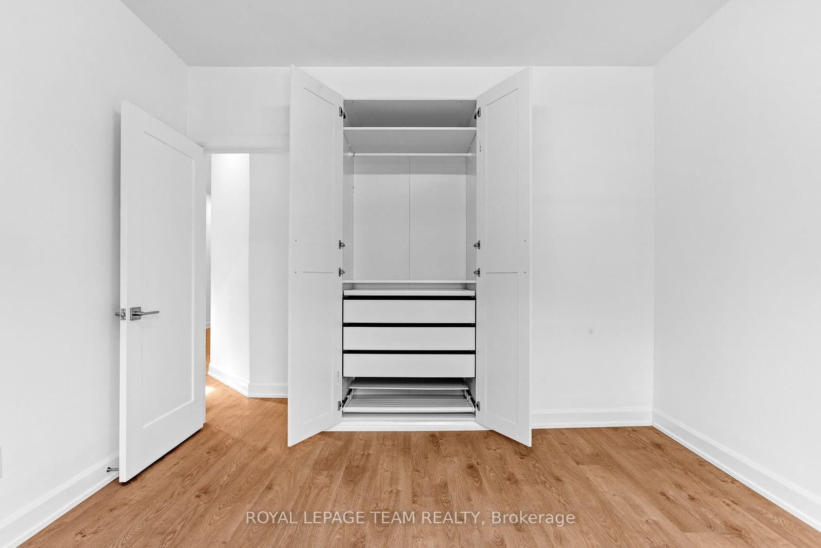 52 Lees Avenue, Unit 2 thumbnail 9