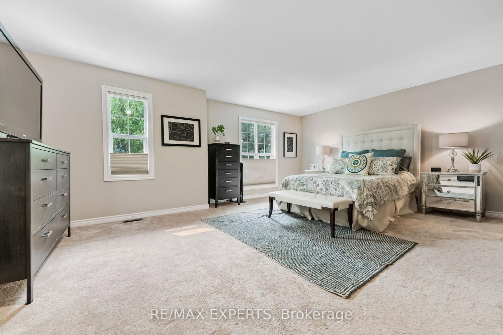 608 Simcoe Street, Unit 19 thumbnail 14