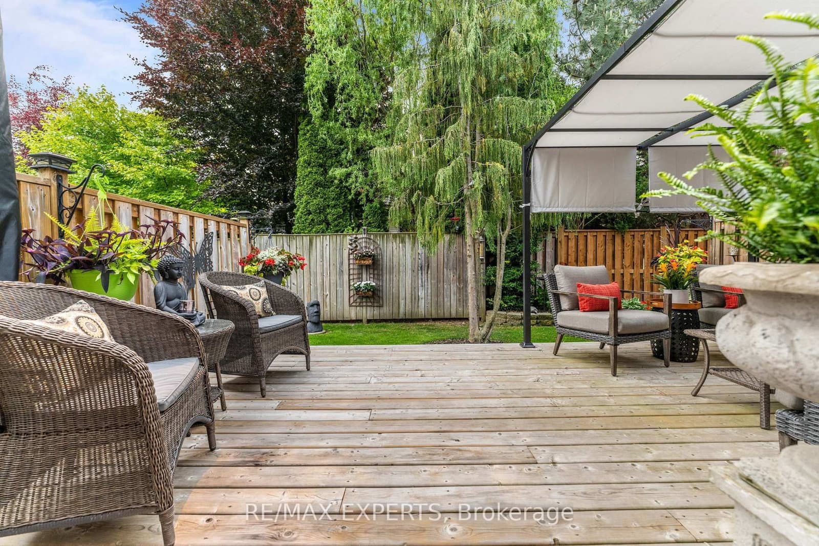 608 Simcoe Street, Unit 19 thumbnail 29