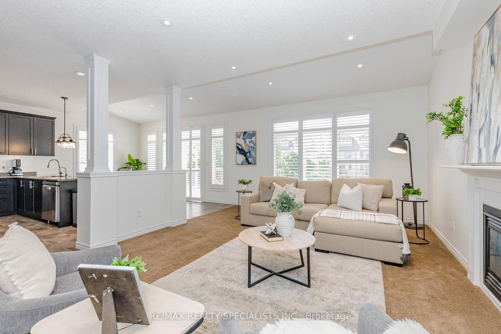 117 Norma Crescent, Unit Main & Upper thumbnail 9