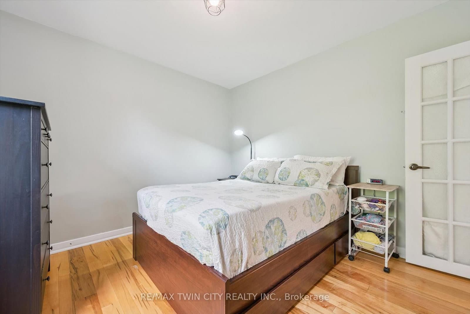 129 Florence Avenue thumbnail 23